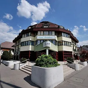 Hotel Amadeus ***