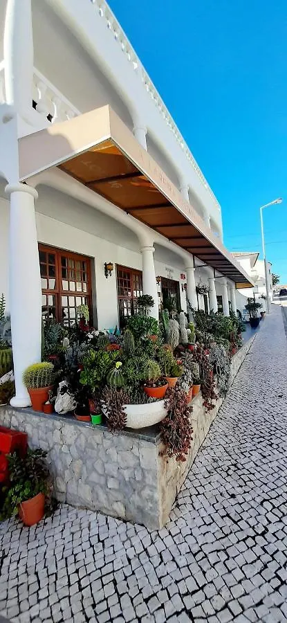 Guesthouse A Lareira contacts
